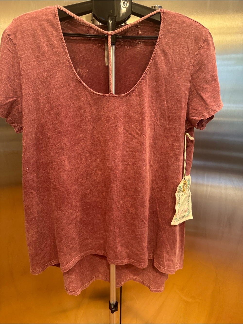 Aratta Washed Maroon Short-Sleeve Tee with Embroidered Neck Flowers